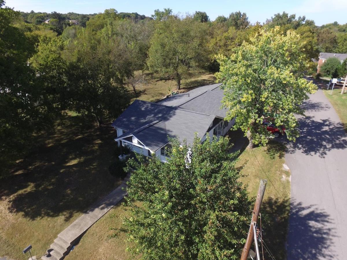 Charming 3-Bed, 1,5 Bath Home - Entire Space Just For You! 古德利茨维尔 外观 照片