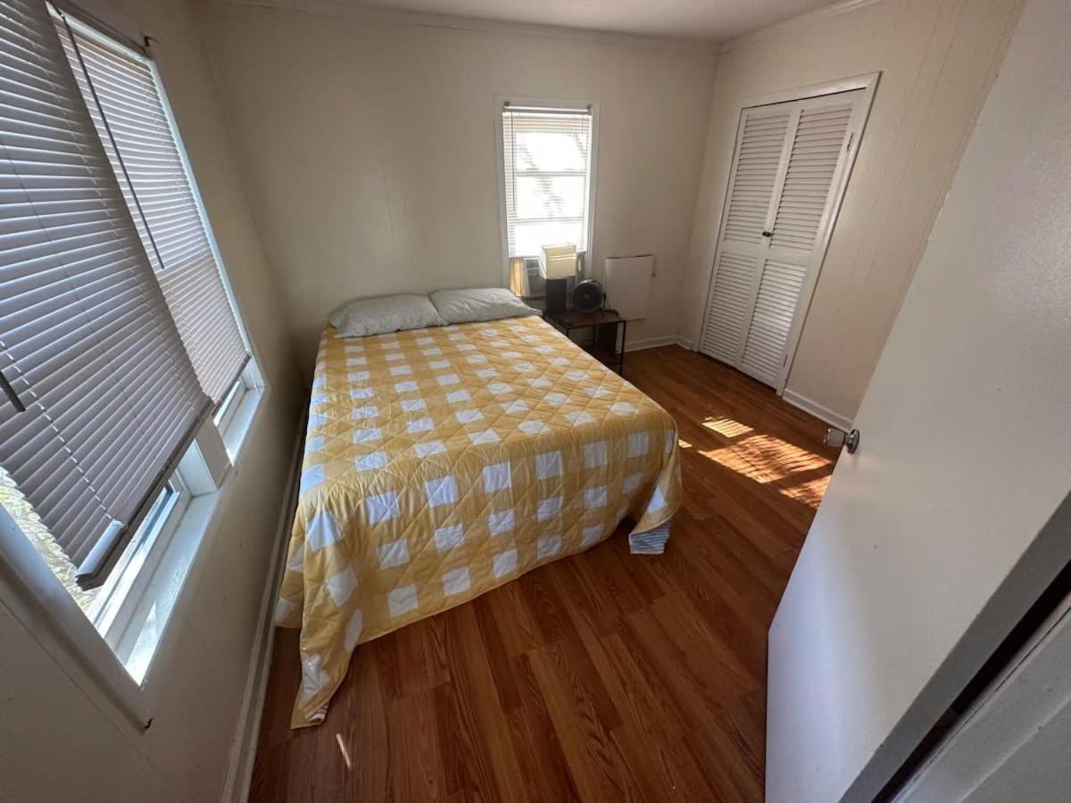 Charming 3-Bed, 1,5 Bath Home - Entire Space Just For You! 古德利茨维尔 外观 照片